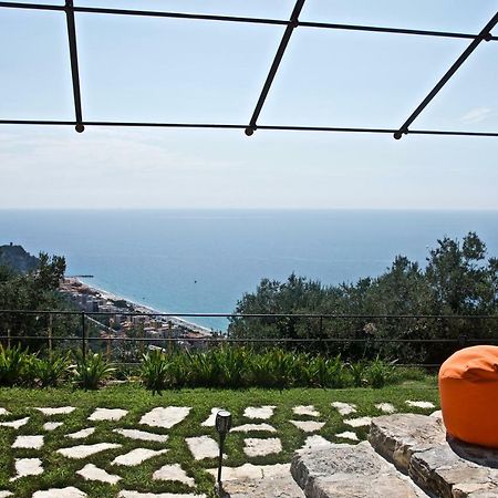 Casa Vacanze A Lea L'Ua Finale Ligure Exterior foto
