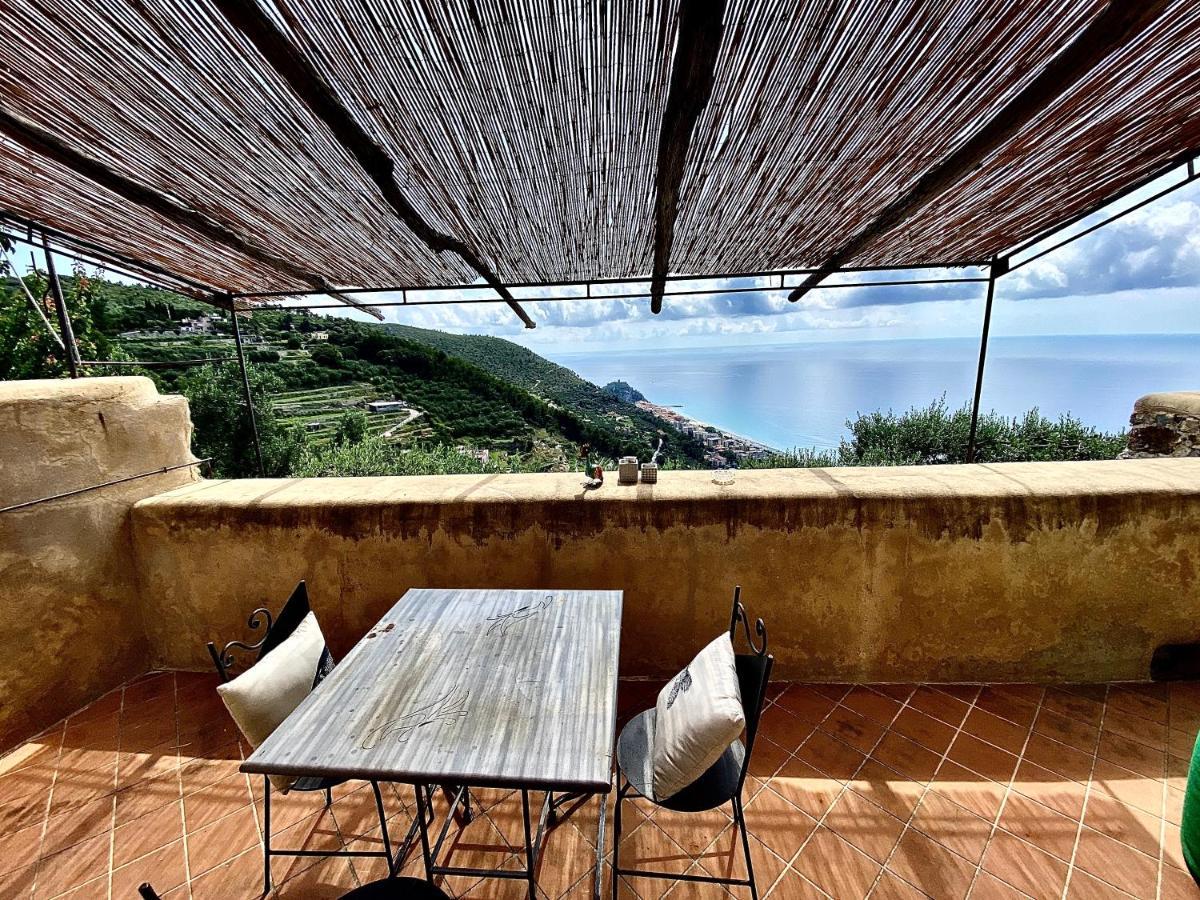 Casa Vacanze A Lea L'Ua Finale Ligure Exterior foto