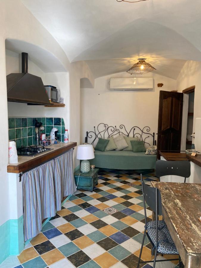 Casa Vacanze A Lea L'Ua Finale Ligure Exterior foto